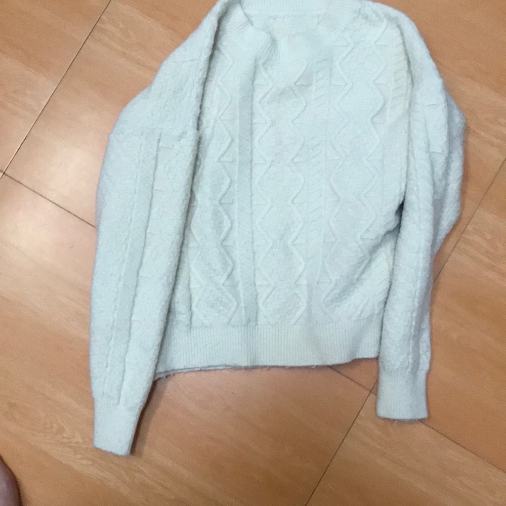 Women's Sweater - Cream